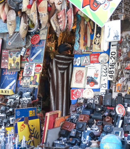 why shop vintage at bric a brac montroyal